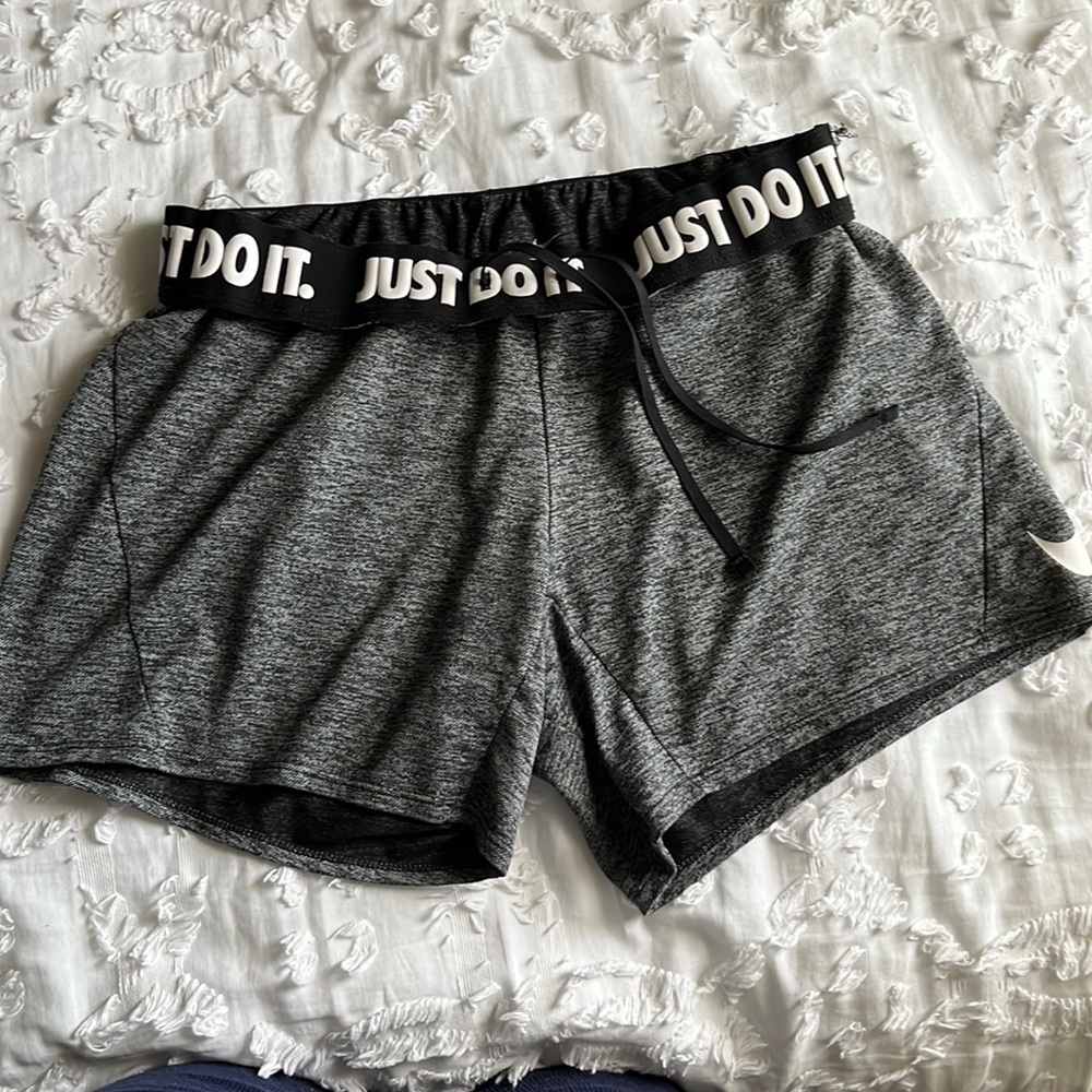 Nike shorts women